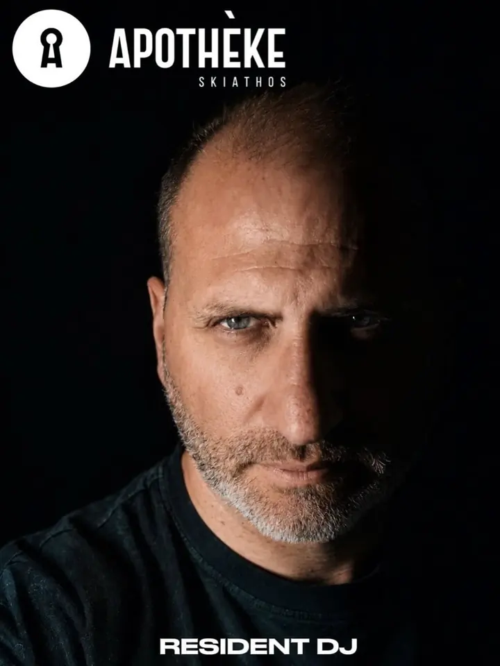 Resident DJ — σεζόν 2026